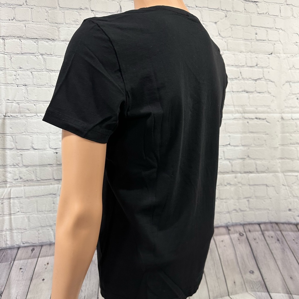 H&M VNeck - Picture 9 of 10